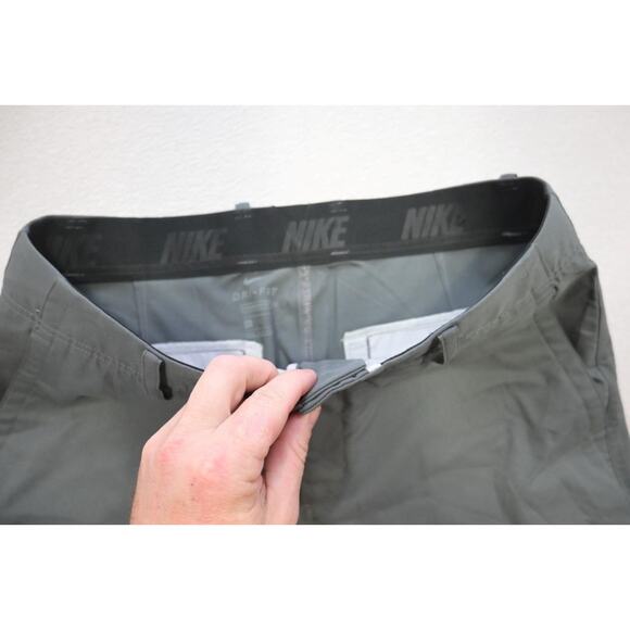 Nike Golf Shorts Dri Fit Stretch Gray Performance Flat 10" INS Mens Size 32 - Picture 3 of 5